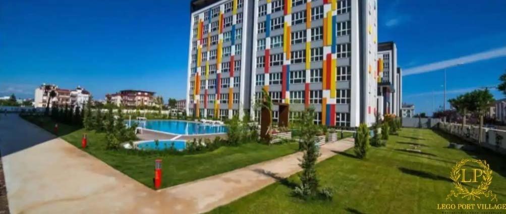 Close Airport,Mall Of Antalya Shopping Center,Tram Station ภายนอก รูปภาพ