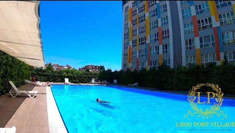 Close Airport,Mall Of Antalya Shopping Center,Tram Station ภายนอก รูปภาพ